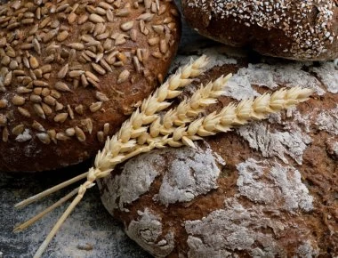 Ξεράθηκε το ψωμί σου; Δες πώς θα το κάνεις ξανά μαλακό και φρέσκο